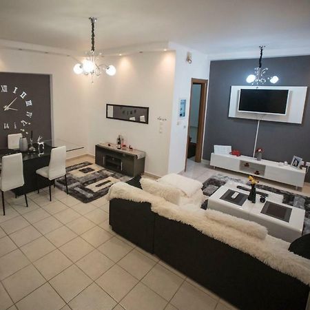 Cristal Apartment Corinth Εξωτερικό φωτογραφία